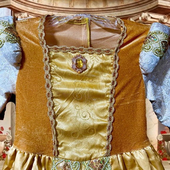 Elizabethan Gold Ball Gown Size Child XL. - Picture 2 of 4
